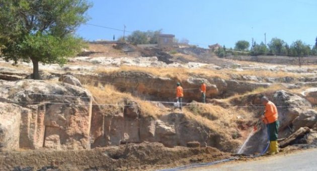 100 Mağarada 250 Kamyon Gübre Çıktı