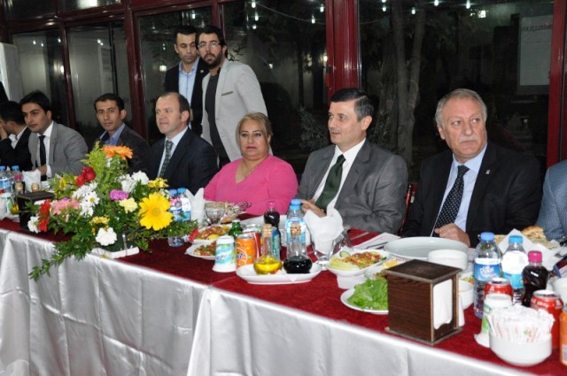 Engelliler Evlerine Hapis Olmamalı