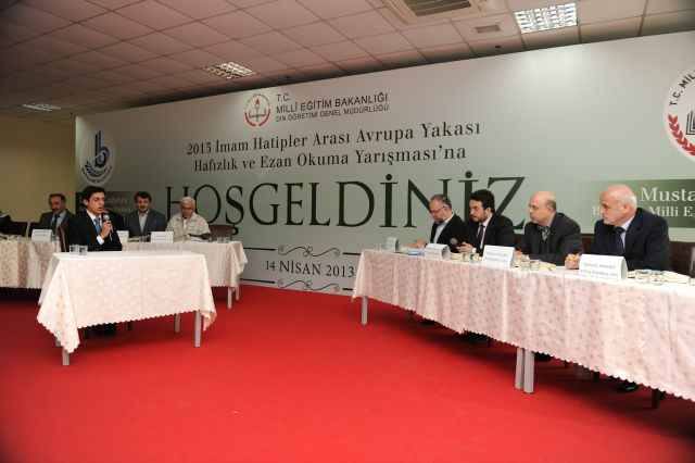 Senegalden Geldi Hafızlık Yarışmasında 1. Oldu