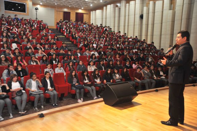 Kepez'de Eğitim Seminerleri Aralıksız Devam Ediyor