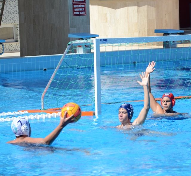 çınarlıspor Sutopu'nda şampiyon Oldu