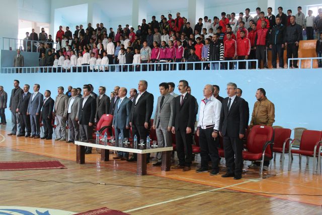 Ağrı'da Sodes Projeleri Ve Spor Tesisleri Açılışları Gerçekleşti