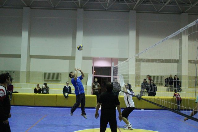 Ağrıda öğretmenler Arası Voleybol Turnuvası