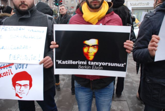 Chp Berkin Elvan İçin Sessiz Eylem Yaptı