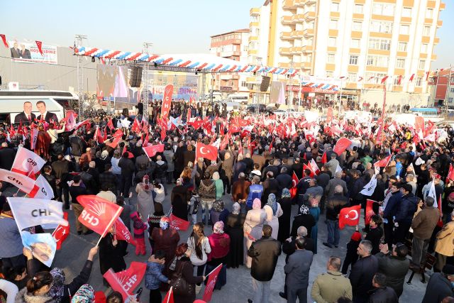 Ataşehir'de Necmettin Erbakan Parkı Açıldı
