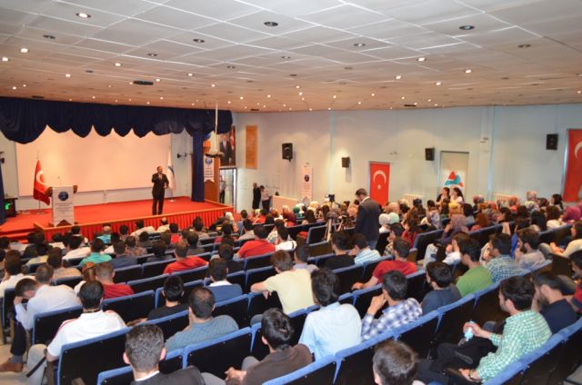 İbrahim çeçen üniversitesinde Fatih Ve Fetih İle İlgili Konferans
