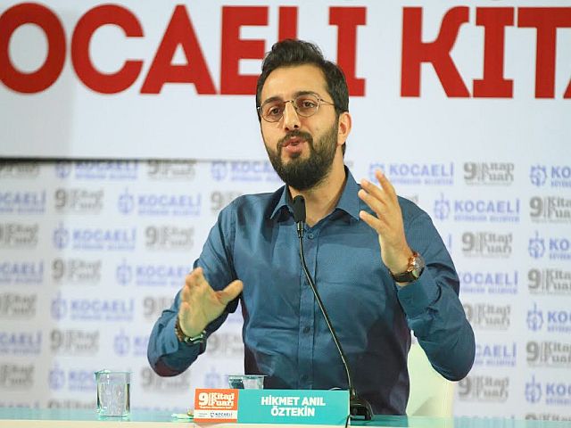 Hikmet Anıl Öztekin; Allah var deyip yok gibi yaşamaya bizi kim alıştırdı?