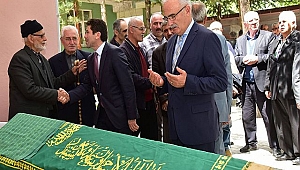 Yusuf Ziya Yılmaz, Özhan Top'un anne acısına ortak oldu