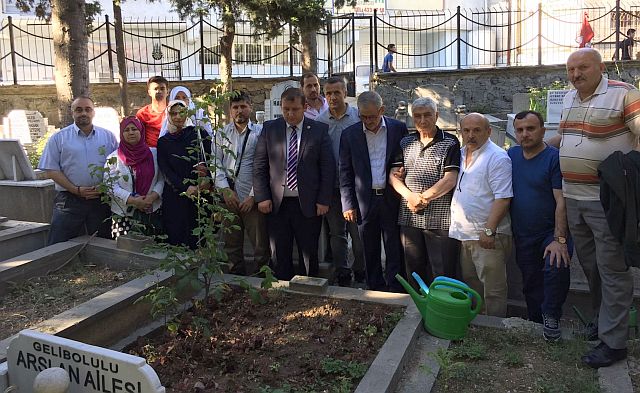 Ali Arslan Mezarı Başında Dualarla Anıldı