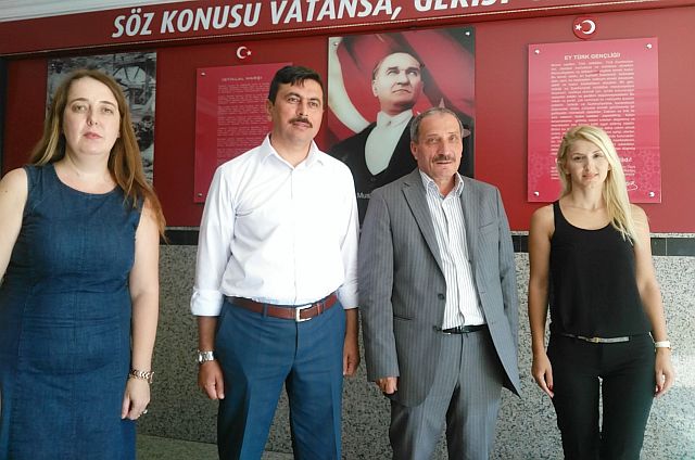 Eğitimin Altın Kızlarına Güngören Halkı Hakkını Helal Etti