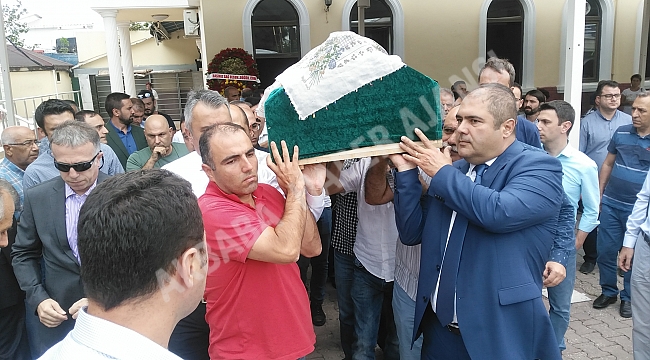 Yusuf Yetiş annesi Hüsniye Yetiş'i kaybetmenin acısını yaşadı