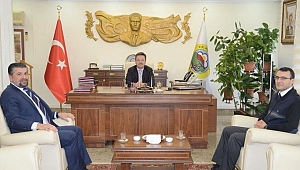 Vali Enver Ünlü sıla-i Rahim yapan işadamlarını ağırladı