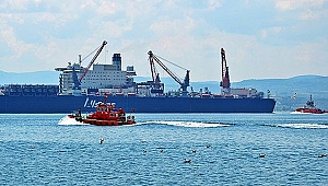 GEÇEN YIL BOĞAZDAN 42 BİN 978 GEMİ GEÇTİ