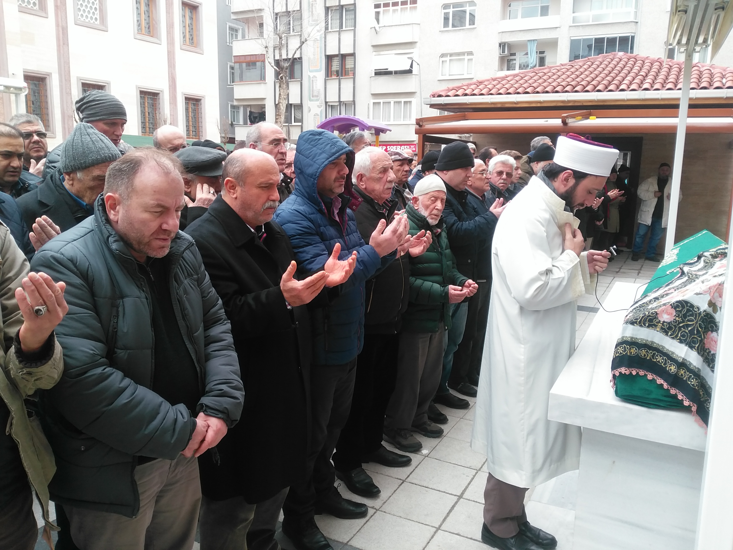 Gülperi Ardal dualarla son yolculuğuna uğurlandı