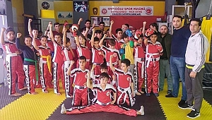 Mehmet Yalçın'dan, Minik Kick Boksculara Kuşak Sınavı
