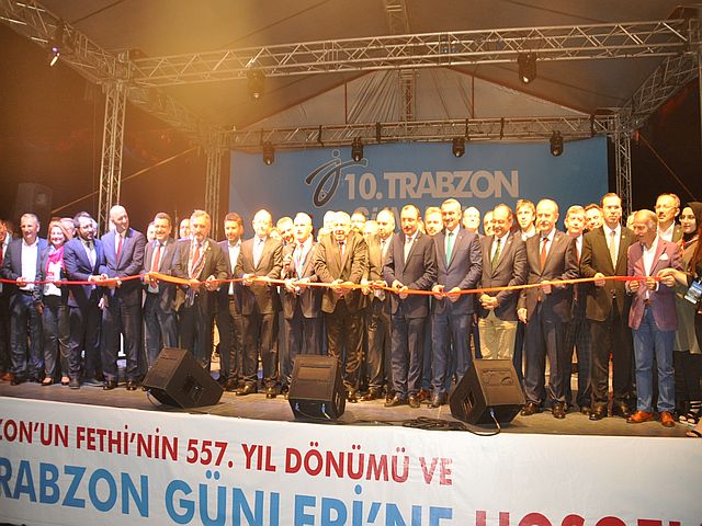 Trabzon'un fethinin 557 yıl dönümü Yenikapı ruhuyla bir kez daha yaşandı