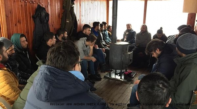 Akademi Üniversiteden Tematik Tarih Kampı