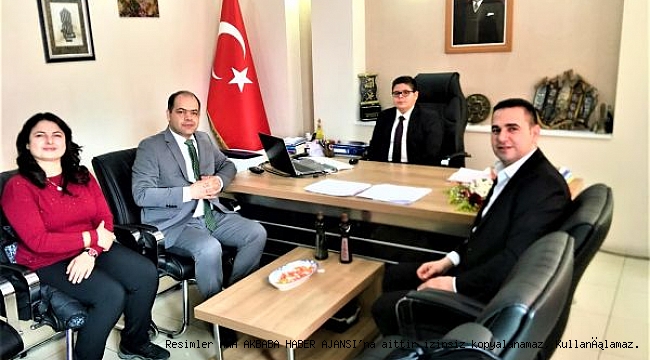 Makamlarını çocuklara emanet ettiler