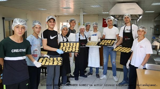 İftar yemeklerini bu kez onlar hazırladı