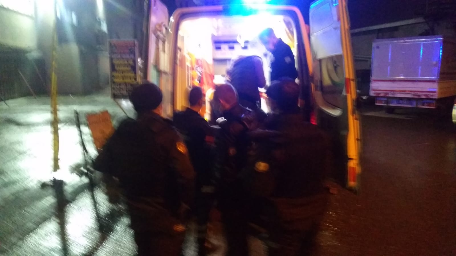 Aşırı surat dikkatsizlik az kalsın Can yakıyordu
