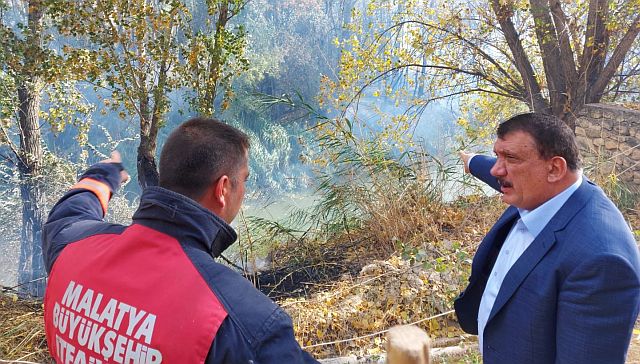 Darende'deki yangın yürekleri ağza getirdi