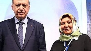 Ak Parti Güngören Kadın Kolları Başkanlık bayrağı , Yeniden Şenel Savcı'da