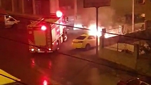 Ticari taksi park halindeyken alevlere yenik düştü