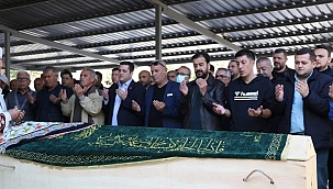 Başyiğit ailesi Anneleri Binnaz Başyiğit'i son yolculuğuna dualarla uğurladı