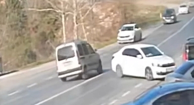 Usta Şoför Facianın Önüne Geçti: Aracını Şarampole Yuvarladı