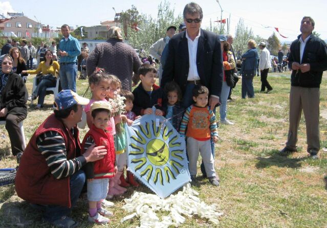 Zeytinli’de ‘12. Ulusal Uçurtma şenliği’