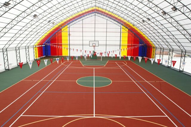 Eyüp'te Okullara Portatif Spor Salonu