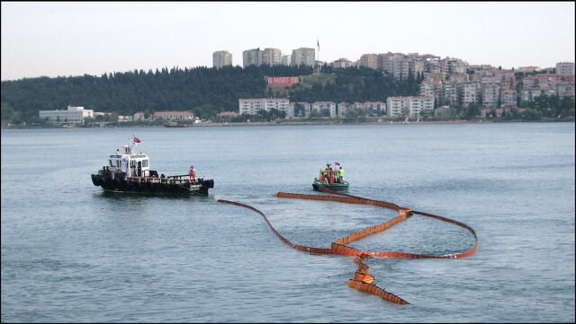 Deniz Kirliliğine Müdahale Tatbikatı