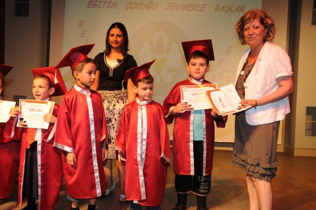 Belediye Kreşi’nden Yılsonu Gösterisi