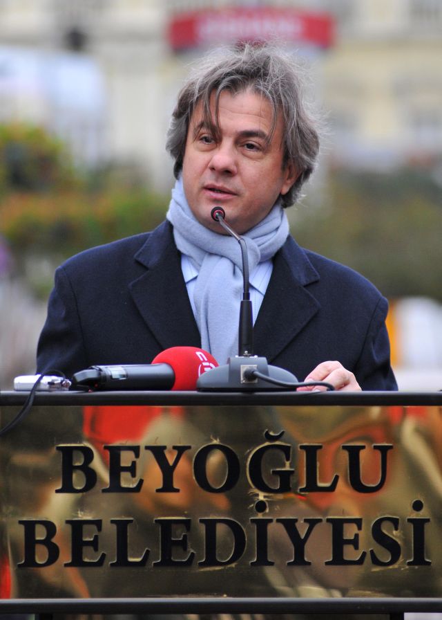 Beyoğlu Teröre Teslim Olmadı