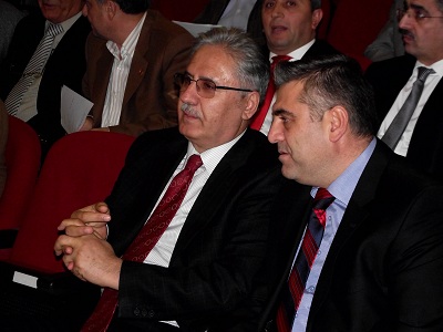 Huzur İçinde Huzursuzluk