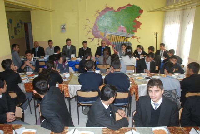 Vanlı 38 öğrenci Fen Lisesi Yurduna Yerleştirildi
