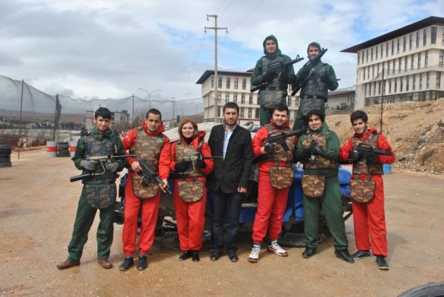 Gazikent Hasan Kalyoncu üniversitesinde Paintball Oyun Alanı Açıldı