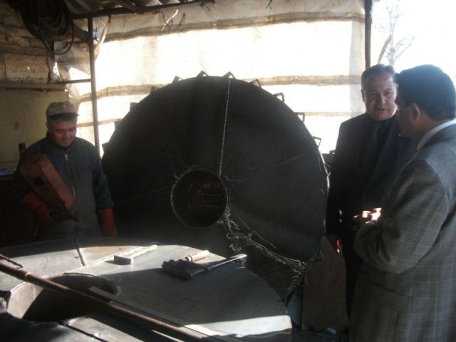 Kaymakam Gürbüzden Başkan Dalkırana Plaket