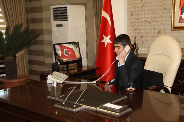 Ağrı'nın Küçük Valisi Karlı çıktı