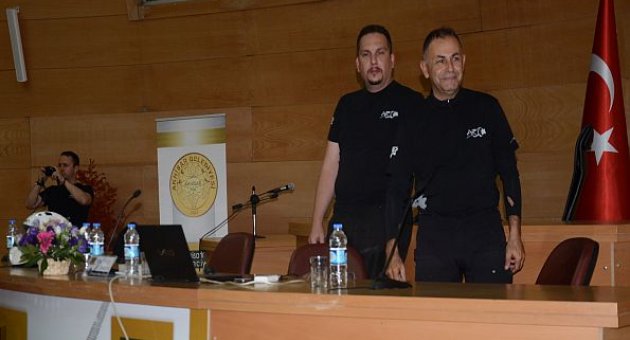 Akhisar’da Güvenli Motosiklet Sürüş Eğitimi Verildi