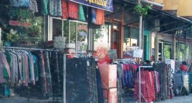 Bu Rezaleti Gören Yok mu?