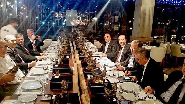 Ceyhan Başkanı Alemdar Öztürk İstanbul’da Ceyhanlı İşadamları İle Bir Araya Geldi