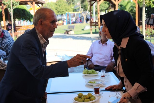 FATMA BENLİ'DEN KADIN VE YAŞLILARA ZİYARET