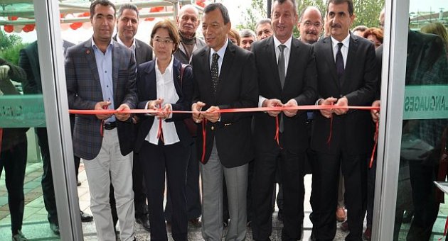 Gediz Üniversitesi Yabancı Dil Hazırlık Okulu Seyrek’te açıldı