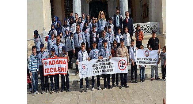 Gençlik Merkezi Üyeleri Ve İzciler Sabancı Merkez Camisini Ziyaret Etti