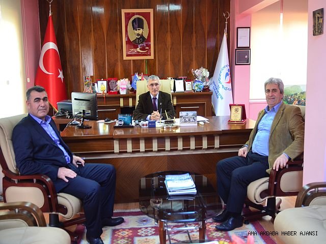 -İL SPOR MÜDÜRÜ HADİ, ÇUKOBİRLİKSPOR’UN YENİ BAŞKANI FİKRET DOĞAN’I KABUL ETTİ