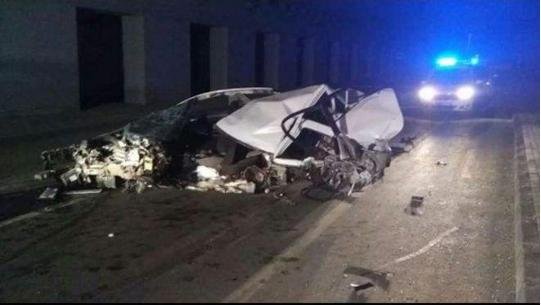 İş adamı Cemal Turgut’un yeğeni Erdal Turgut feci kazada hayatını kaybetti.