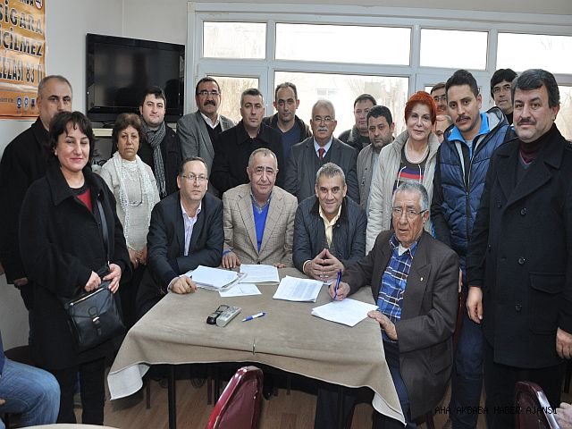 Karaman Ayrancı kongresinde Hüseyin Uyanık ve yeni yönetimi güven oyu alarak yeniden seçildi