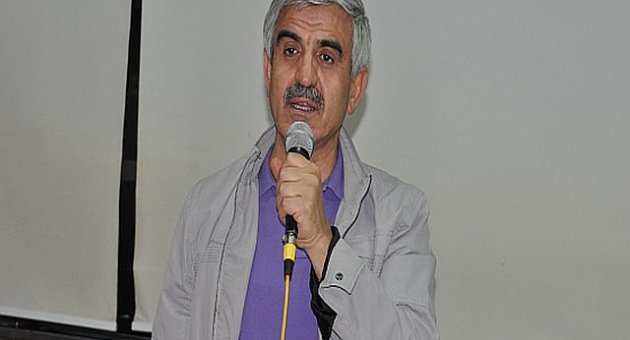 Mahmut Göksu: “Yeni Dünya Vakfı İnsanlık Adına Bir Yürüyüştür”dedi.