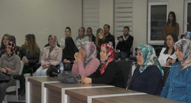 Niğde Belediyesinden Ücretsiz Çağrı Merkezi Kursu